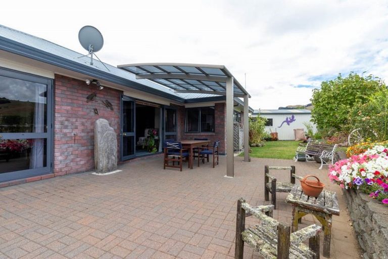 Photo of property in 39 Thames Road, Paeroa, 3600