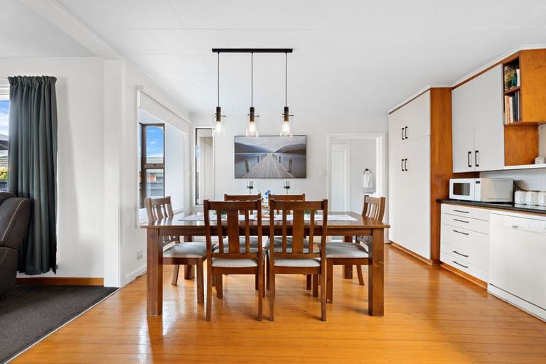 Photo of property in 856 Main North Road, Belfast, Christchurch, 8051