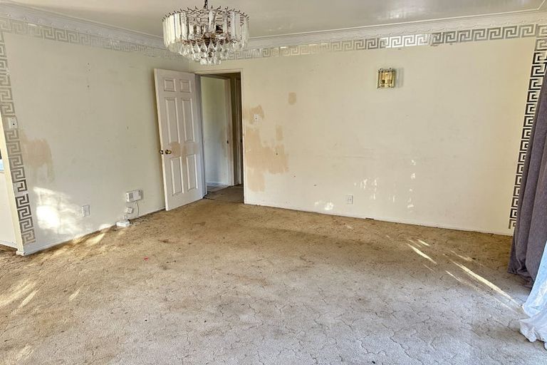 Photo of property in 18 Phoenix Place, Papatoetoe, Auckland, 2025