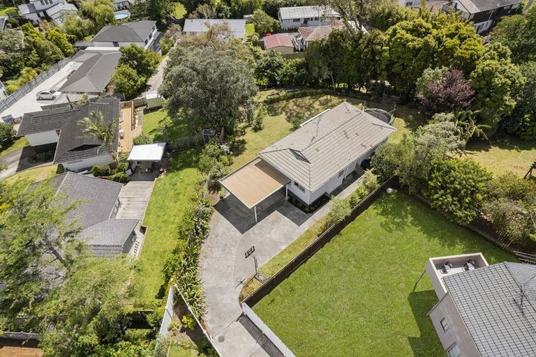 Photo of property in 69 Awaruku Road, Torbay, Auckland, 0630