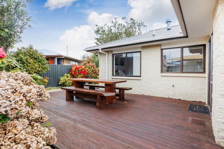 Photo of property in 5 Leander Place, Milson, Palmerston North, 4414