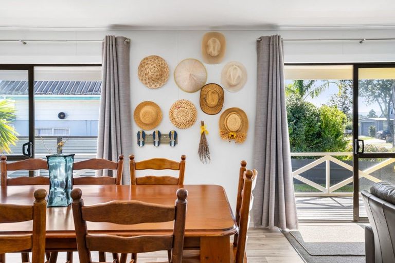 Photo of property in 305a Chartwell Avenue, Whangamata, 3620