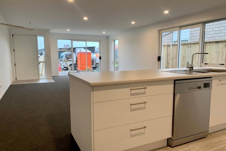 Photo of property in 8 Sierra Way, Ramarama, 2579