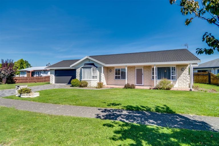 Photo of property in 4a Spriggs Crescent, Greenmeadows, Napier, 4112