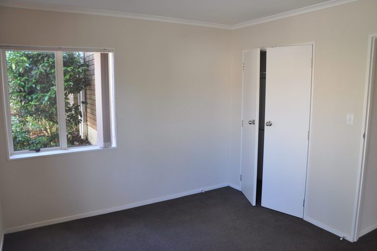 Photo of property in 23 Simon Owen Place, Golflands, Auckland, 2013