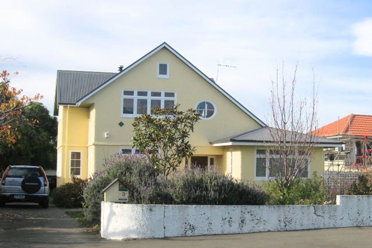 Photo of property in 3 Coleman Terrace, Hospital Hill, Napier, 4110