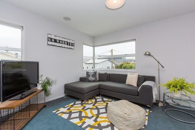 Photo of property in 19c Beach Street, Fitzroy, New Plymouth, 4312