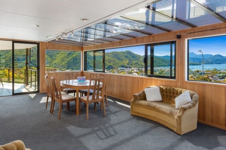 Photo of property in 10 Moana Heights, Waikawa, Picton, 7220