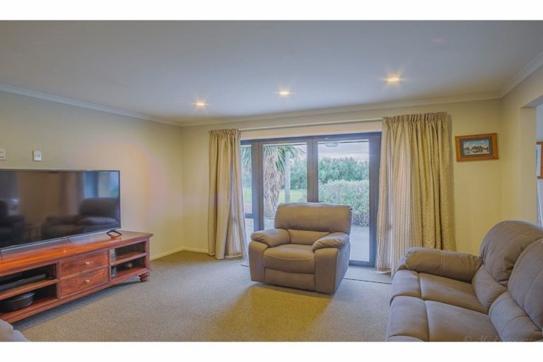 Photo of property in 29 Greig Street, Pleasant Point, 7903