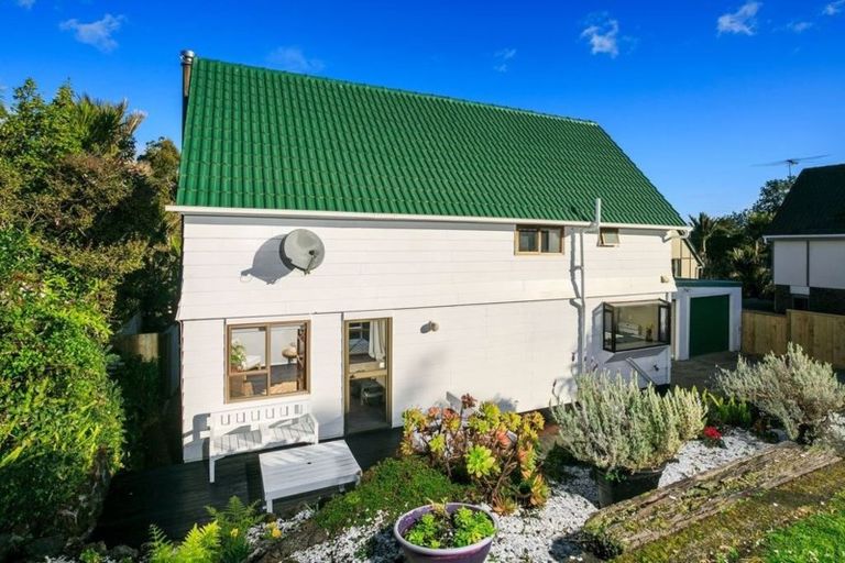 Photo of property in 34a Park Road, Glenfield, Auckland, 0629