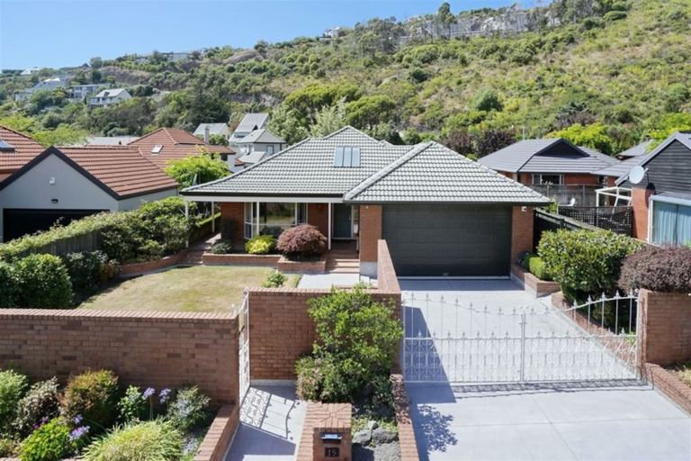 Photo of property in 15 Basil Place, Mount Pleasant, Christchurch, 8081