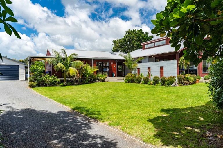 Photo of property in 15 Pinewood Place, Mangawhai Heads, Mangawhai, 0505