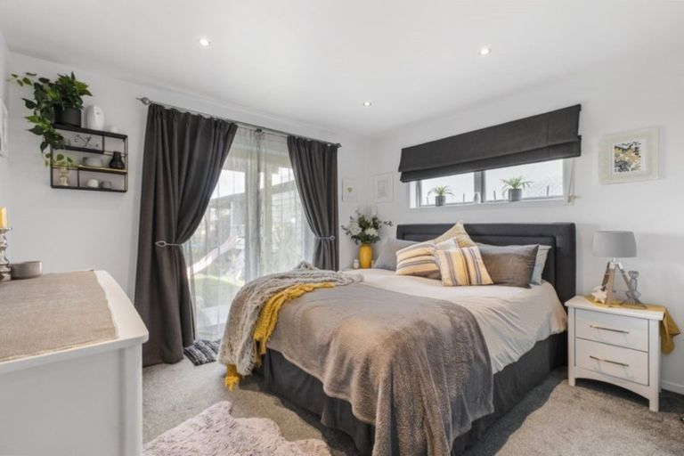 Photo of property in 288 Alec Craig Way, Gulf Harbour, Whangaparaoa, 0930