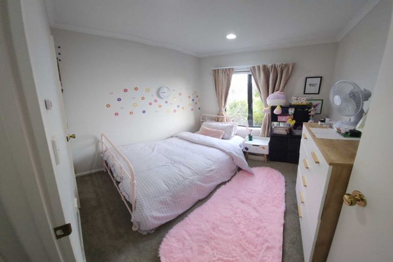 Photo of property in Tuscany Towers, 47/1 Ambrico Place, New Lynn, Auckland, 0600