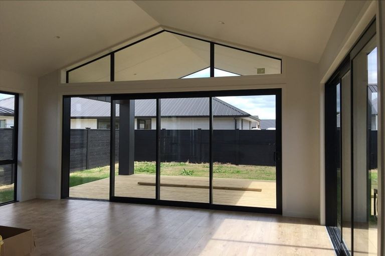 Photo of property in 32 William Paul Street, Cambridge, 3434