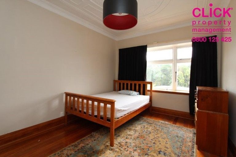 Photo of property in 35 Sutherland Street, Dunedin Central, Dunedin, 9016