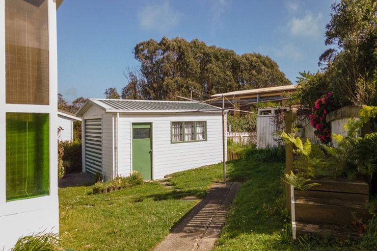 Photo of property in 40 Niagara Street, Waitangirua, Porirua, 5024
