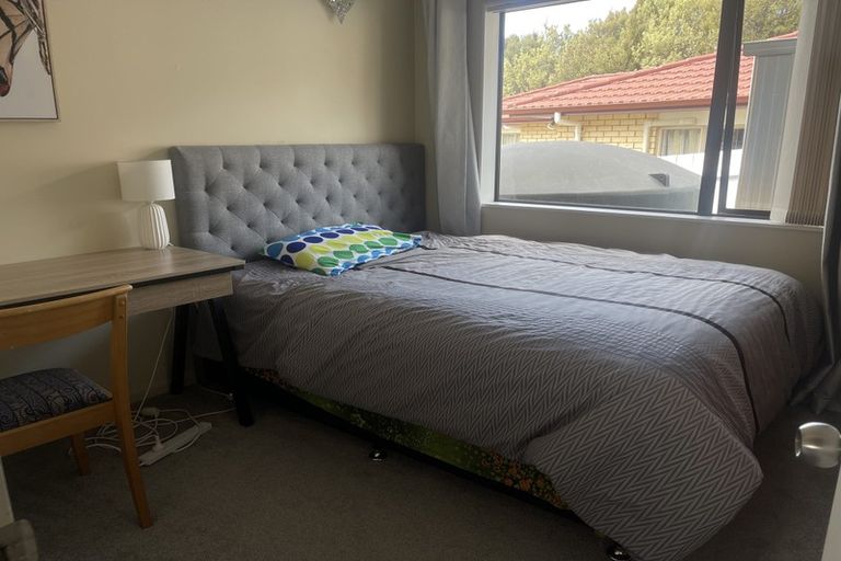 Photo of property in 12 Exotic Place, Massey, Auckland, 0614