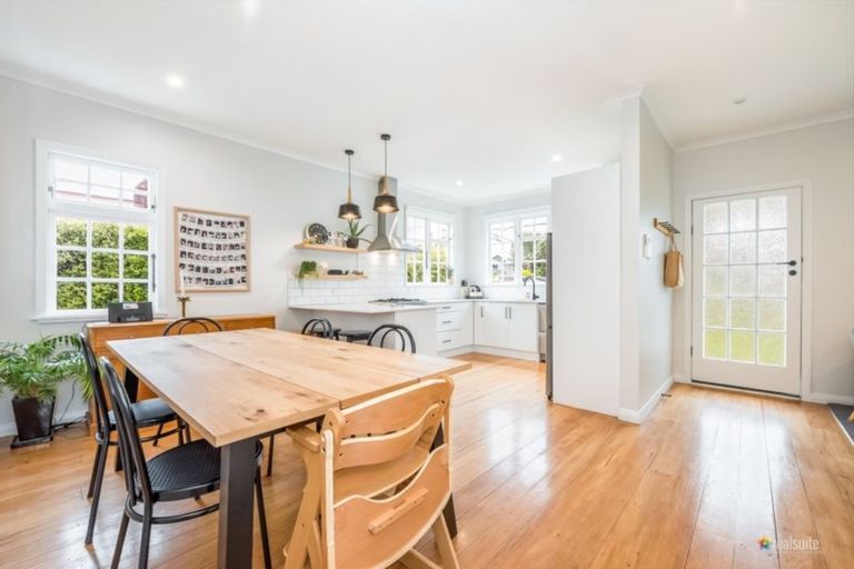 Photo of property in 46 Norton Park Avenue, Fairfield, Lower Hutt, 5011