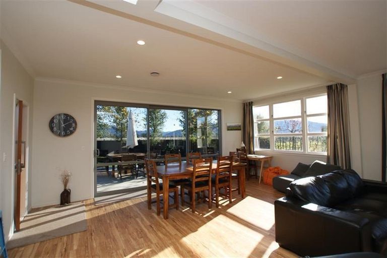 Photo of property in 71 Alma Street North, Renwick, 7204