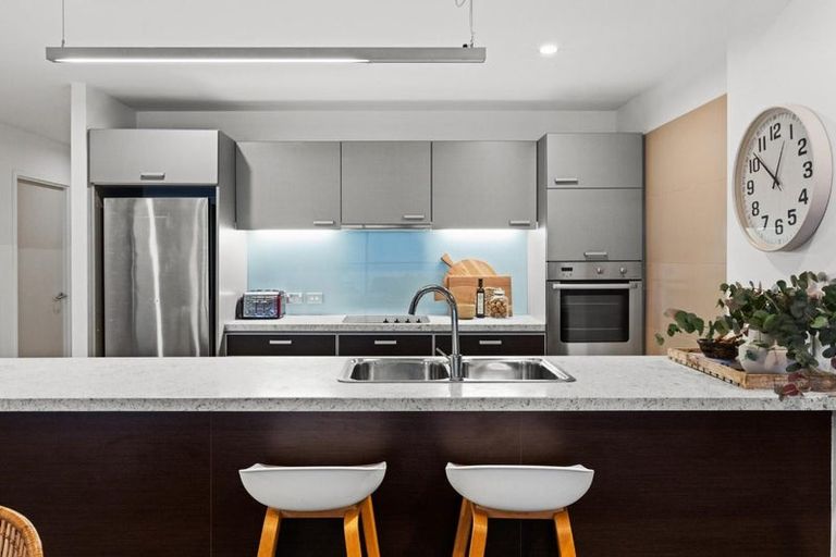 Photo of property in 402d/14 West Quay, Ahuriri, Napier, 4110