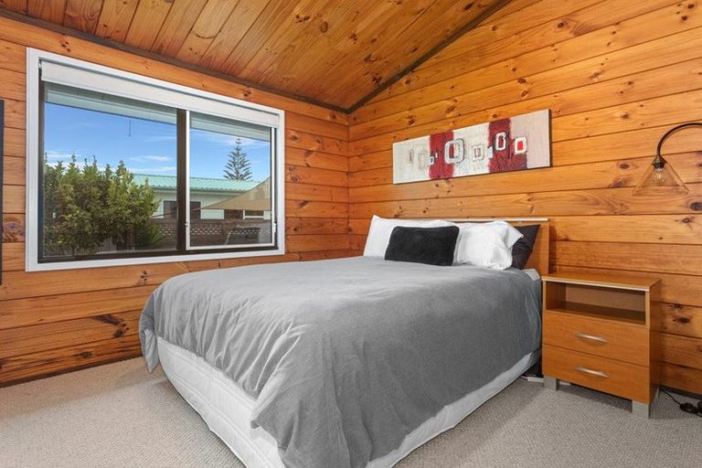 Photo of property in 98 Harbour Road, Ohope, 3121