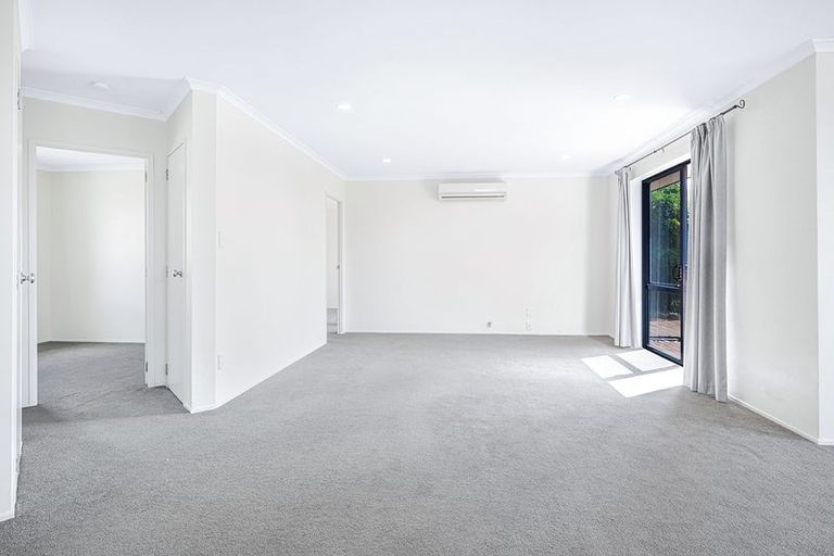 Photo of property in 18 Everton Place, Grandview Heights, Hamilton, 3200