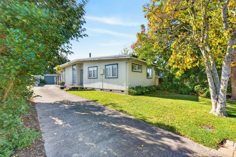 Photo of property in 10 Elliott Street, Taradale, Napier, 4112