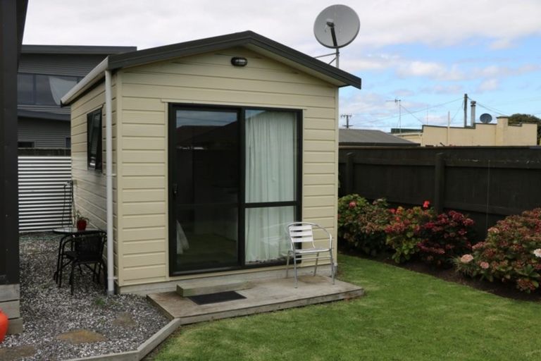 Photo of property in 27a Seabury Avenue, Foxton Beach, Foxton, 4815