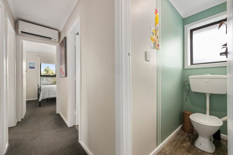 Photo of property in 132 Pacific Road, North New Brighton, Christchurch, 8083