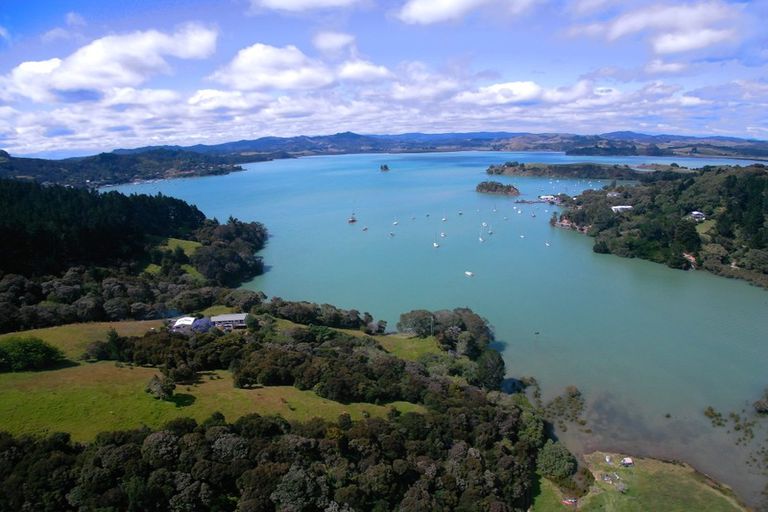 Photo of property in 225 Okura Bay Road, Totara North, Kaeo, 0479