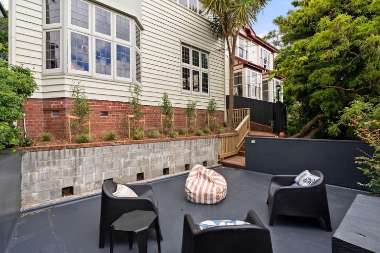 Photo of property in 20 Talavera Terrace, Kelburn, Wellington, 6012