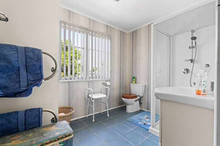 Photo of property in 52 Norton Street, Te Kopuru, 0391