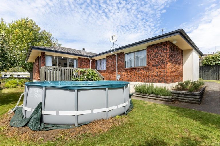 Photo of property in 85 Heta Road, Highlands Park, New Plymouth, 4312
