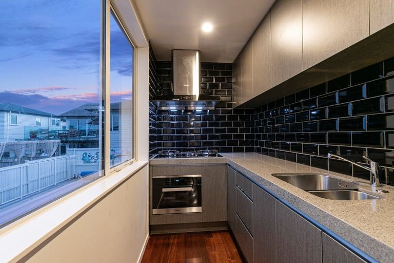 Photo of property in 72 Bankside Road, Silverdale, 0932