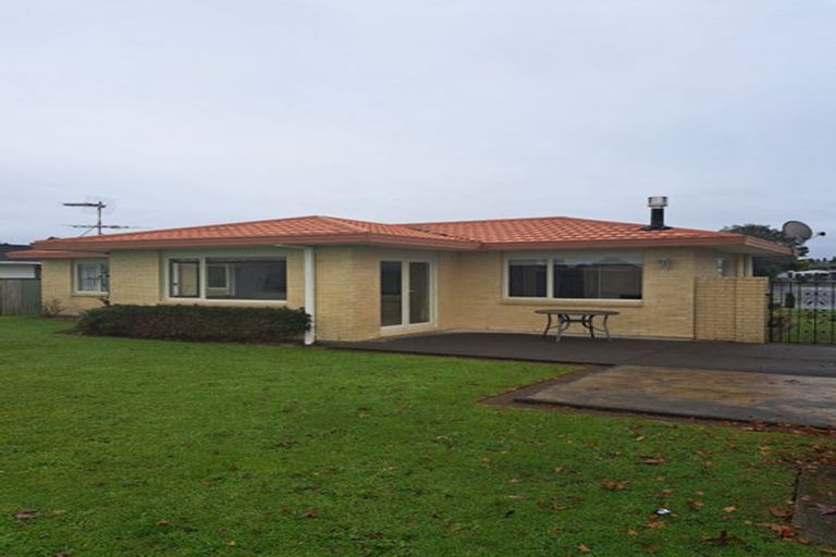 Photo of property in 9 Towai Street, Inglewood, 4330