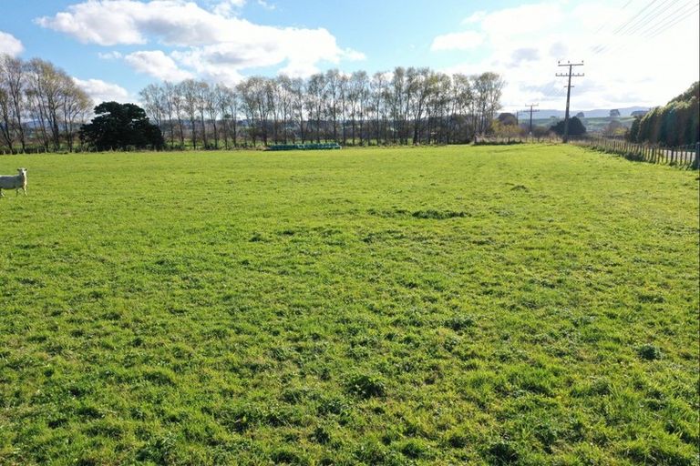 Photo of property in 1 Halls Road, Pahiatua, 4910