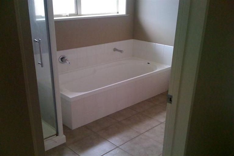 Photo of property in 49 Wiltshire Drive, Huntington, Hamilton, 3210