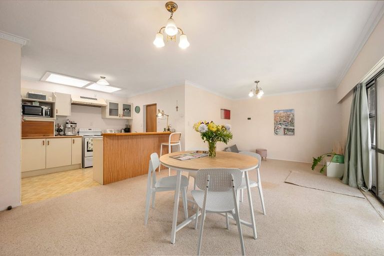 Photo of property in 282b Main Road, Tawa, Wellington, 5028