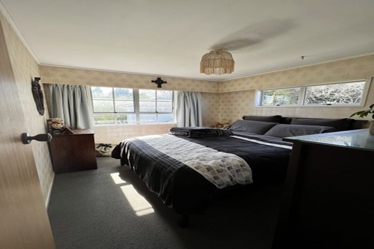 Photo of property in 14 Krippner Place, Dinsdale, Hamilton, 3204