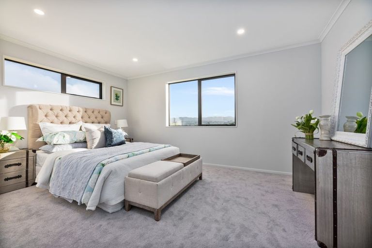 Photo of property in 6 Ambrosia Avenue, Henderson, Auckland, 0612