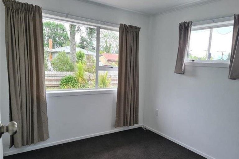 Photo of property in 5a Pollen Crescent, Melville, Hamilton, 3206