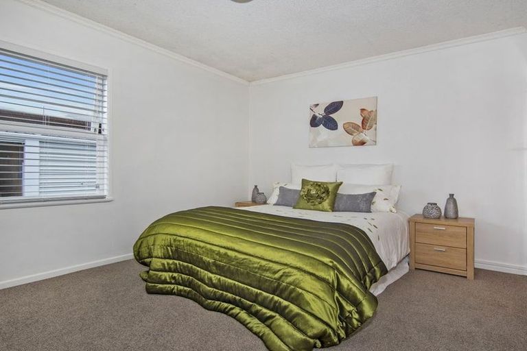 Photo of property in 3/37 Western Hills Drive, Kensington, Whangarei, 0112