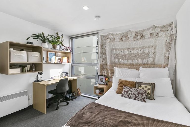 Photo of property in Hanson House, 3b/27 Hanson Street, Mount Cook, Wellington, 6021