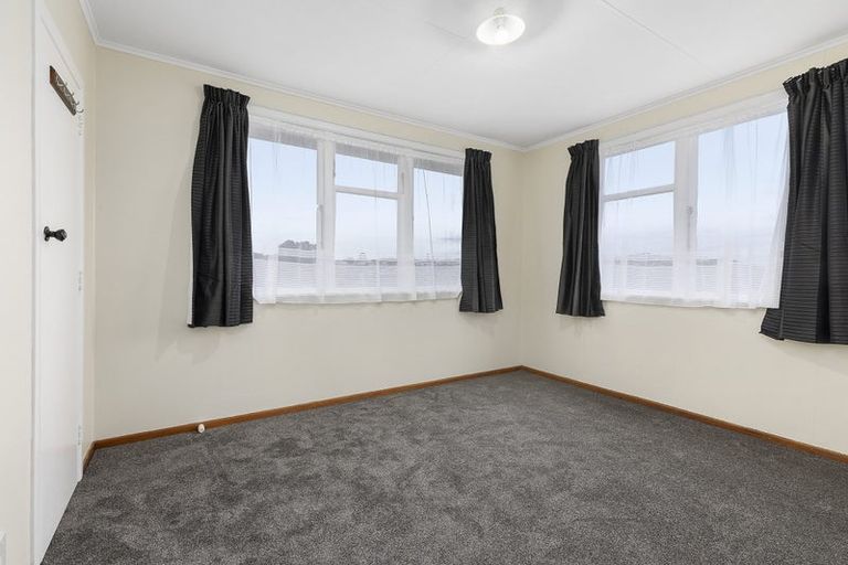Photo of property in 43-45 Westmeath Street, Waitangirua, Porirua, 5024