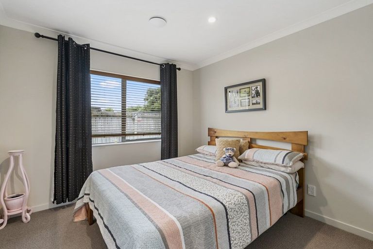 Photo of property in 44 Kotuku Drive, Paraparaumu Beach, Paraparaumu, 5032