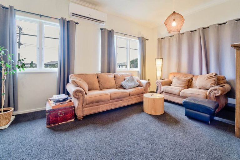 Photo of property in 21 Steele Road, Forest Lake, Hamilton, 3200