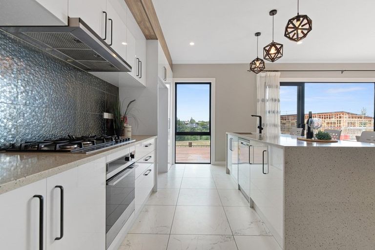 Photo of property in 13 Paritai Place, Flagstaff, Hamilton, 3210