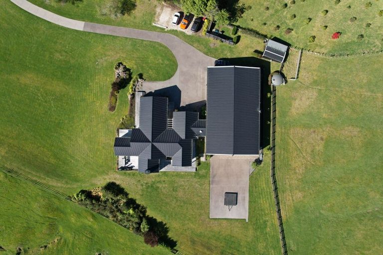 Photo of property in 28 Te Moenga Park, Acacia Bay, Taupo, 3330