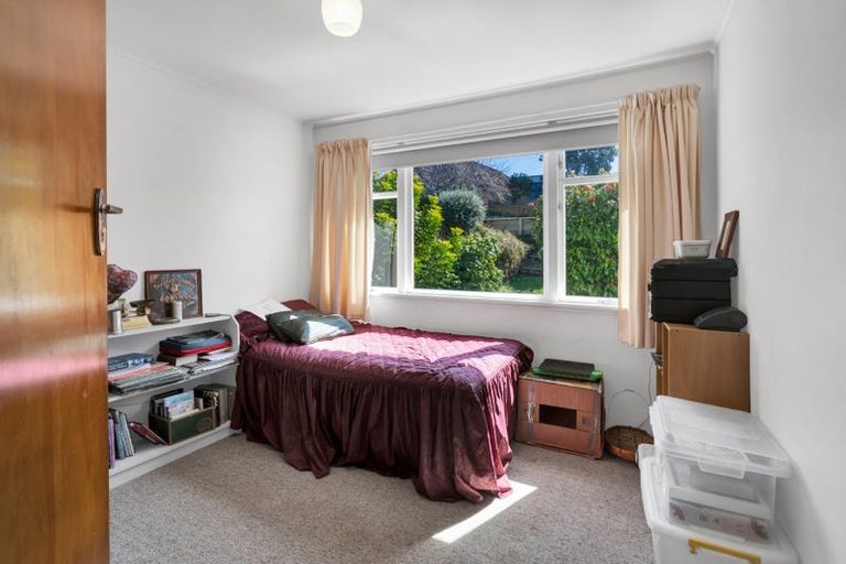 Photo of property in 99 Clawton Street, Westown, New Plymouth, 4310